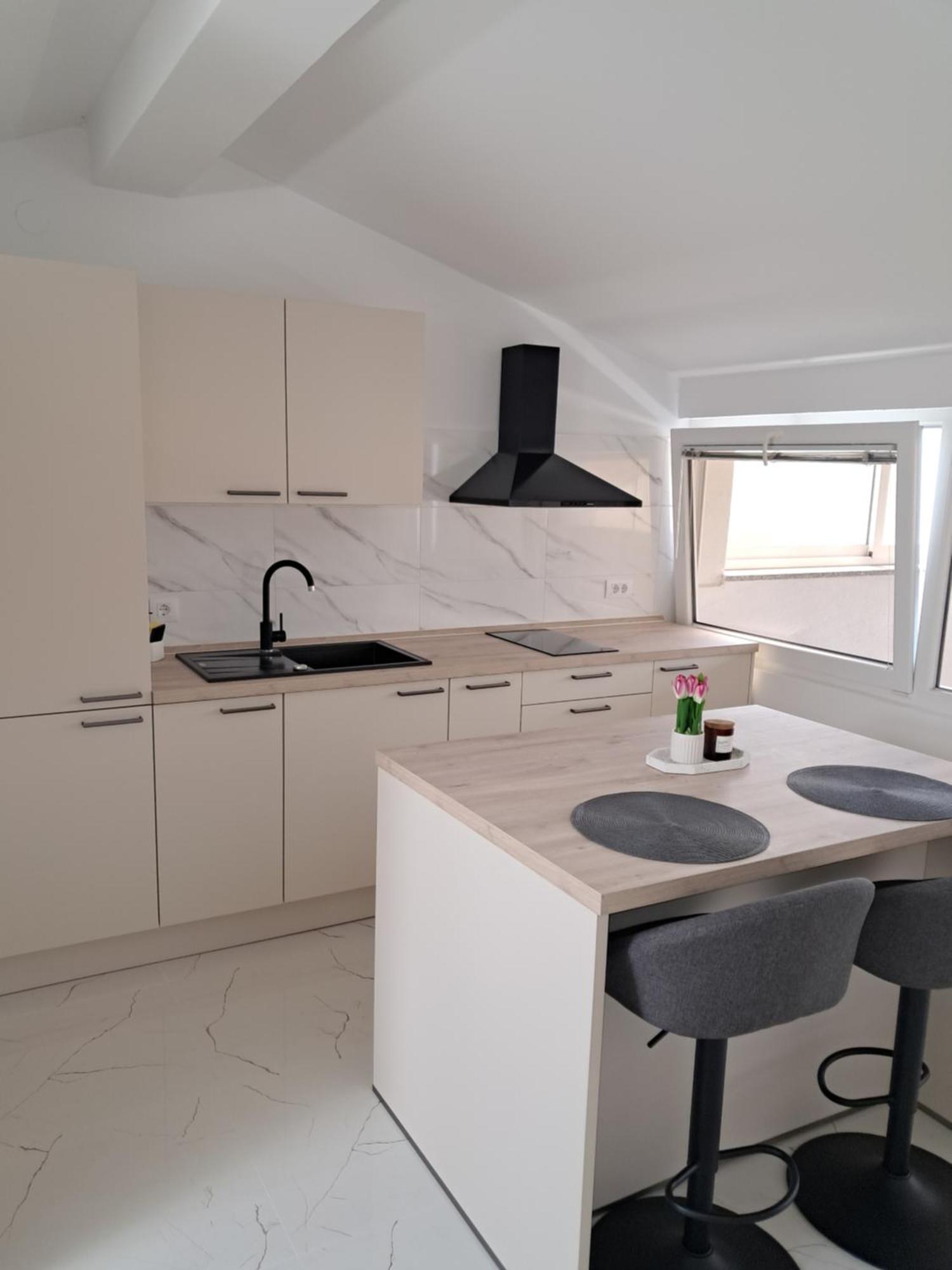 Studio Apartman Nega 2 Rovinj Exterior foto